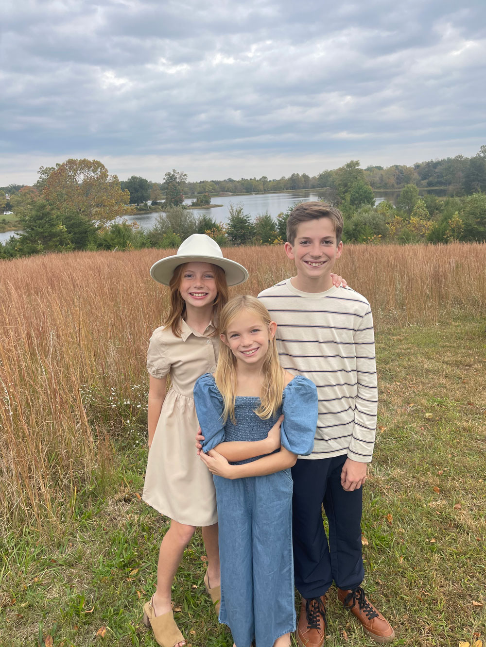 Nathan-Photo Photo of three smiling kids